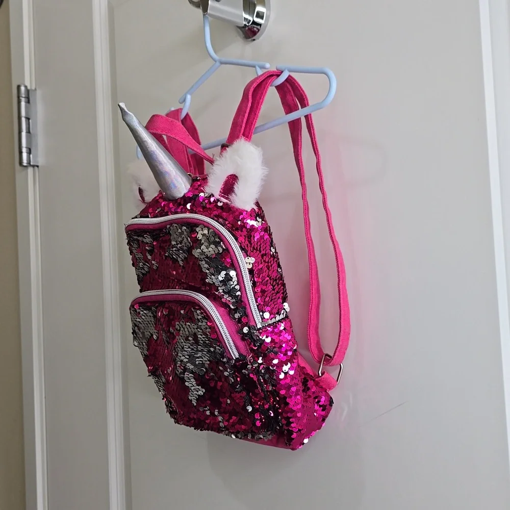 Cat‎ & Jack pink flip sequin unicorn 🦄 backpack